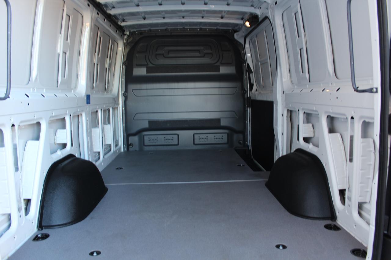 2019 Mercedes-Benz Sprinter Cargo Van 144" - LOW ROOF - 3.0L DIESEL - 2 SEATER Photo