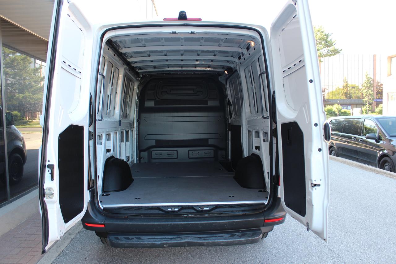 2019 Mercedes-Benz Sprinter Cargo Van 144" - LOW ROOF - 3.0L DIESEL - 2 SEATER Photo