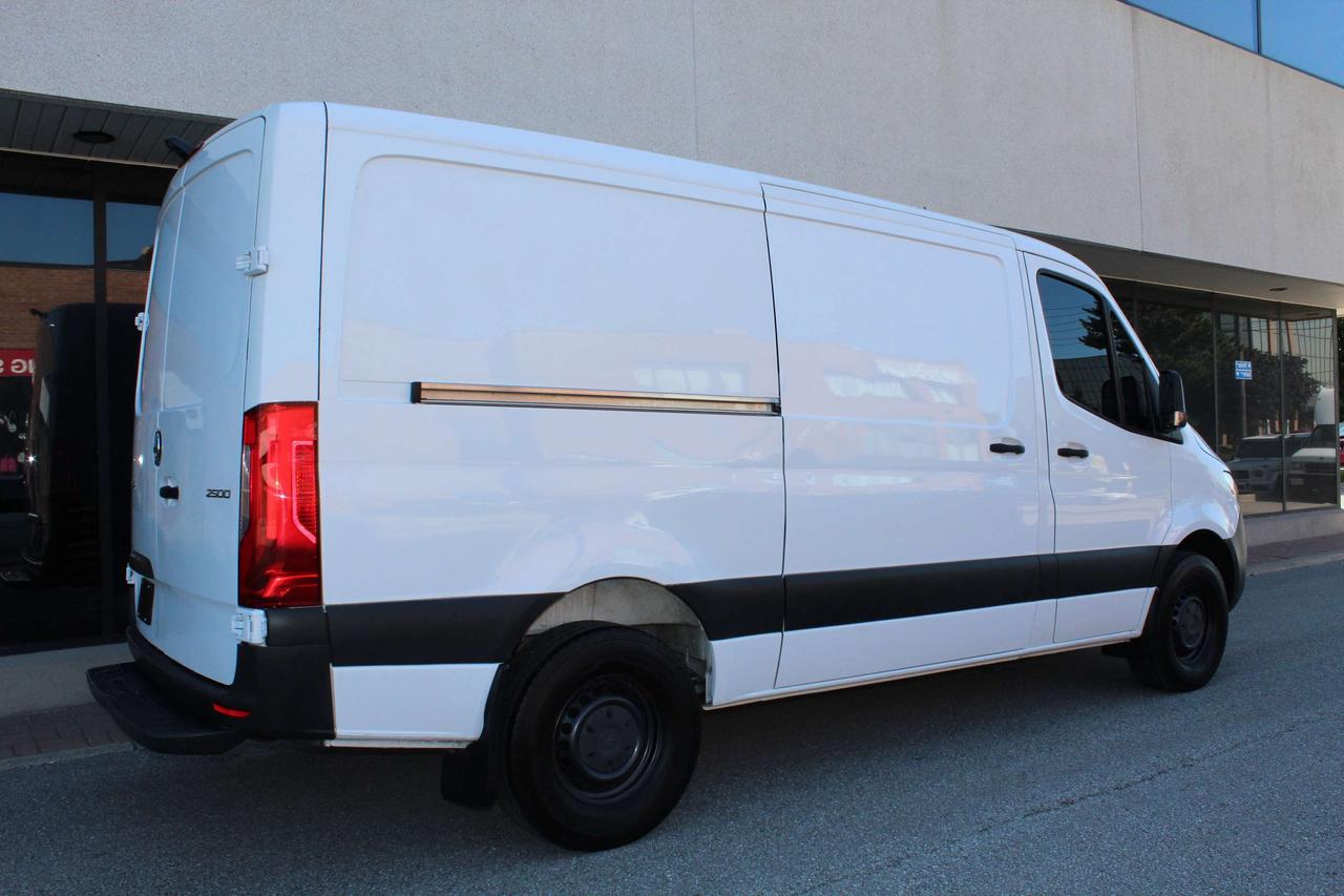 2019 Mercedes-Benz Sprinter 144" - LOW ROOF - 3.0L DIESEL - 2 SEATER Photo