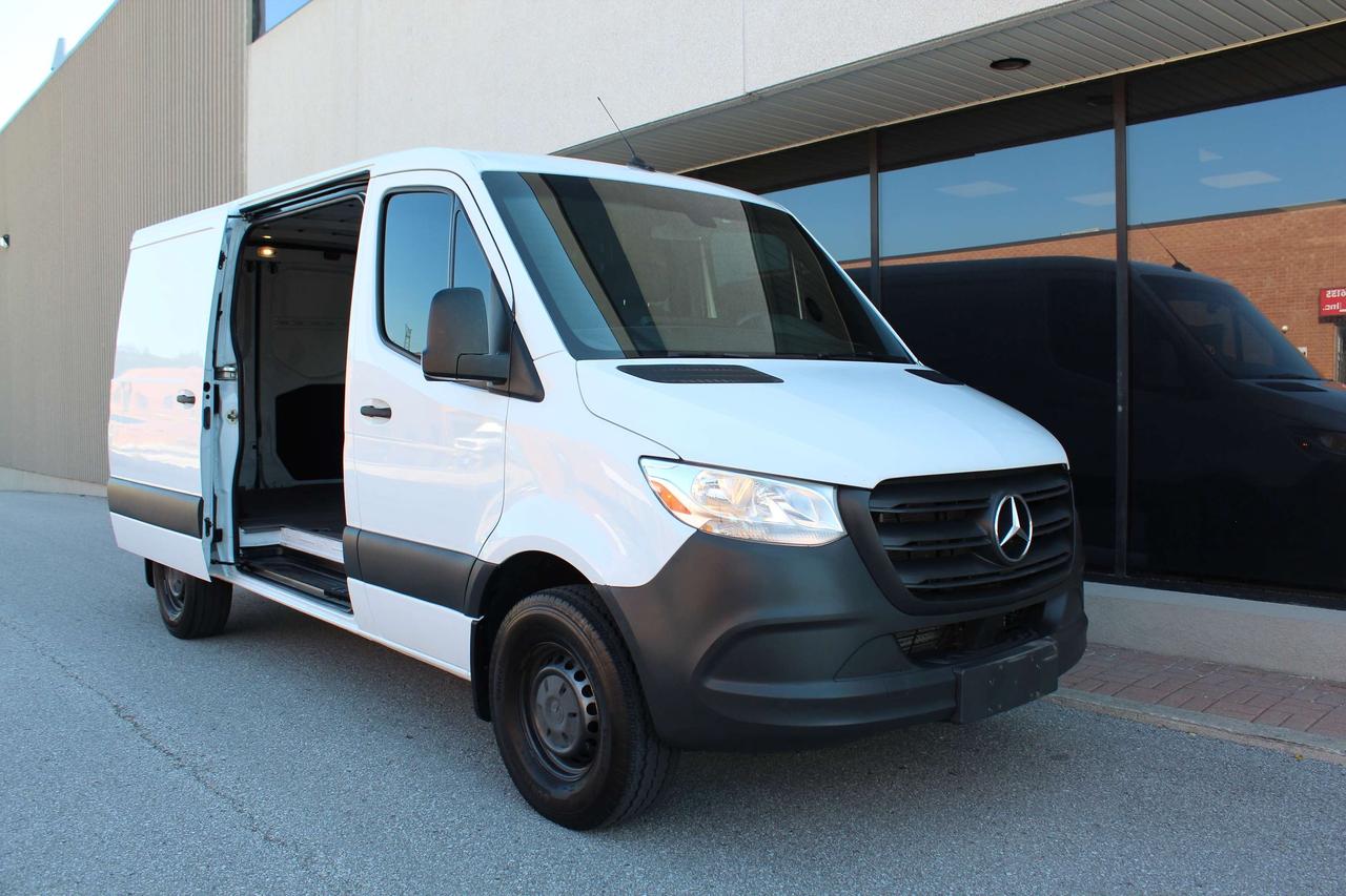 2019 Mercedes-Benz Sprinter 144" - LOW ROOF - 3.0L DIESEL - 2 SEATER Photo