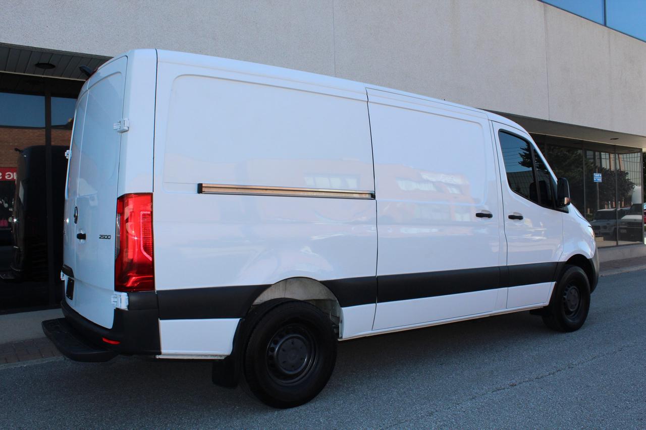 2019 Mercedes-Benz Sprinter Cargo Van 144" LOW ROOF - 3.0L DIESEL - 2 SEATER Photo