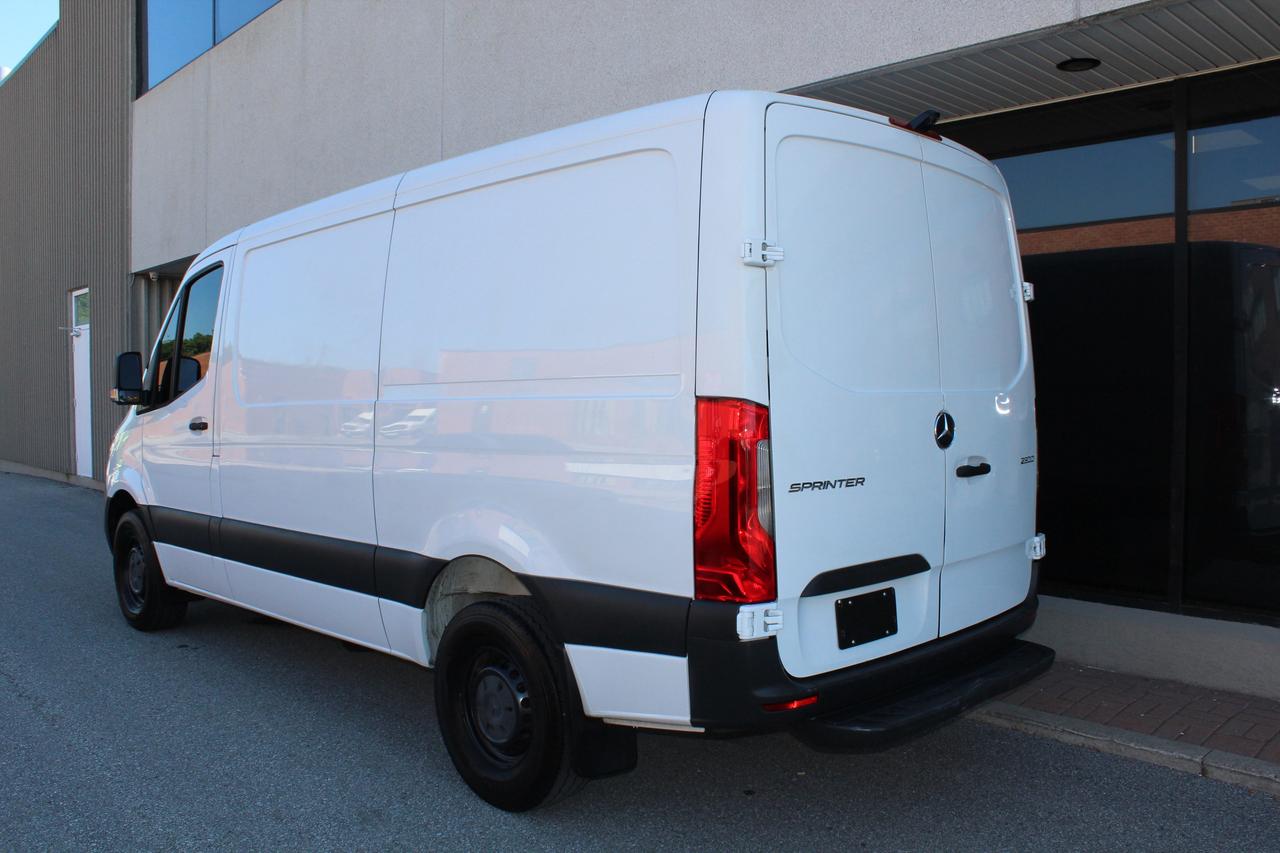 2019 Mercedes-Benz Sprinter Cargo Van 144" LOW ROOF - 3.0L DIESEL - 2 SEATER Photo