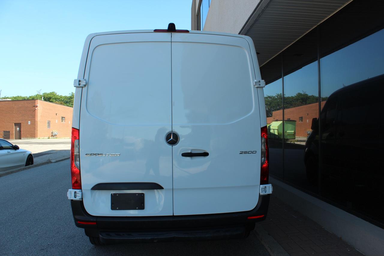 2019 Mercedes-Benz Sprinter Cargo Van 144" LOW ROOF - 3.0L DIESEL - 2 SEATER Photo