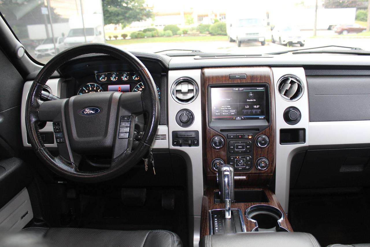 2014 Ford F-150 LARIAT - SUPERCREW - 4X4 - LEATHER Photo