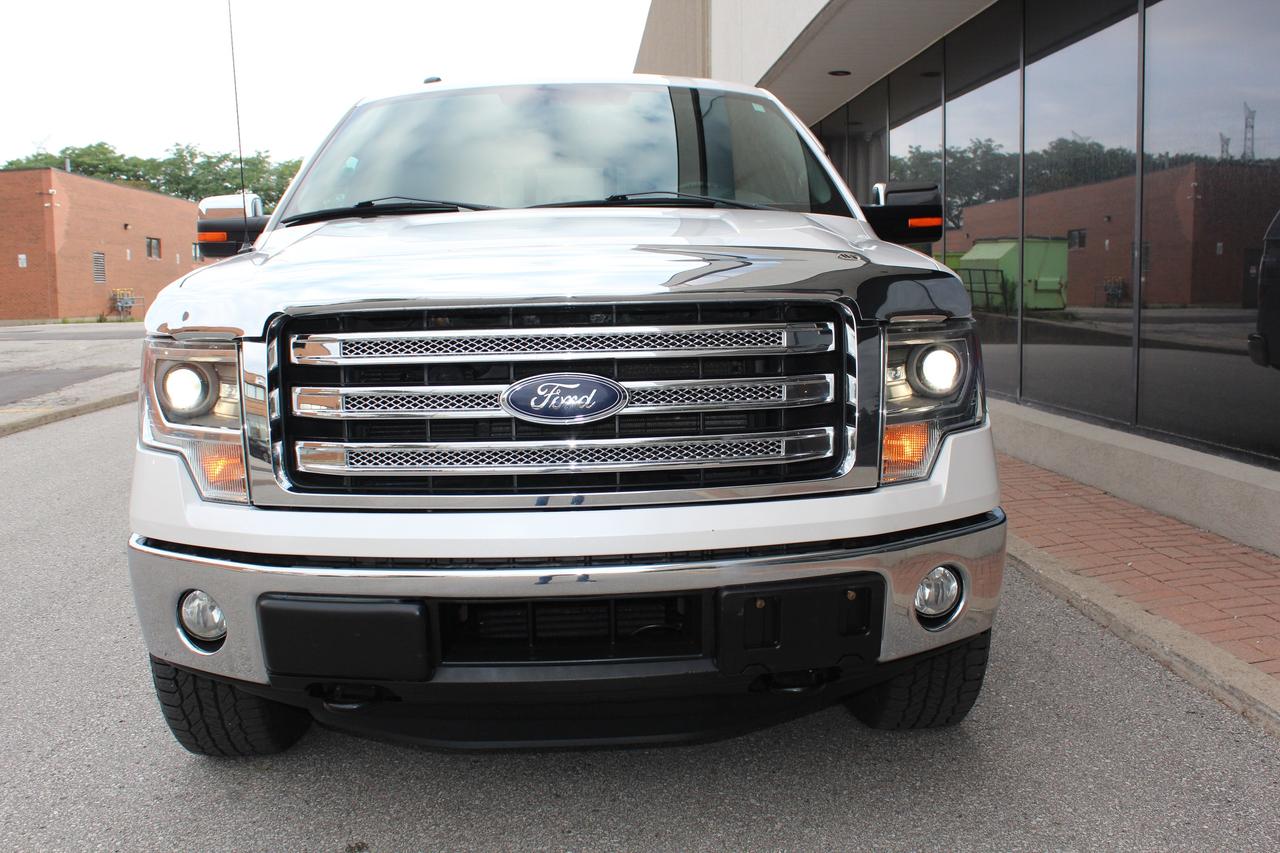 2014 Ford F-150 LARIAT - SUPERCREW - 4X4 - LEATHER Photo