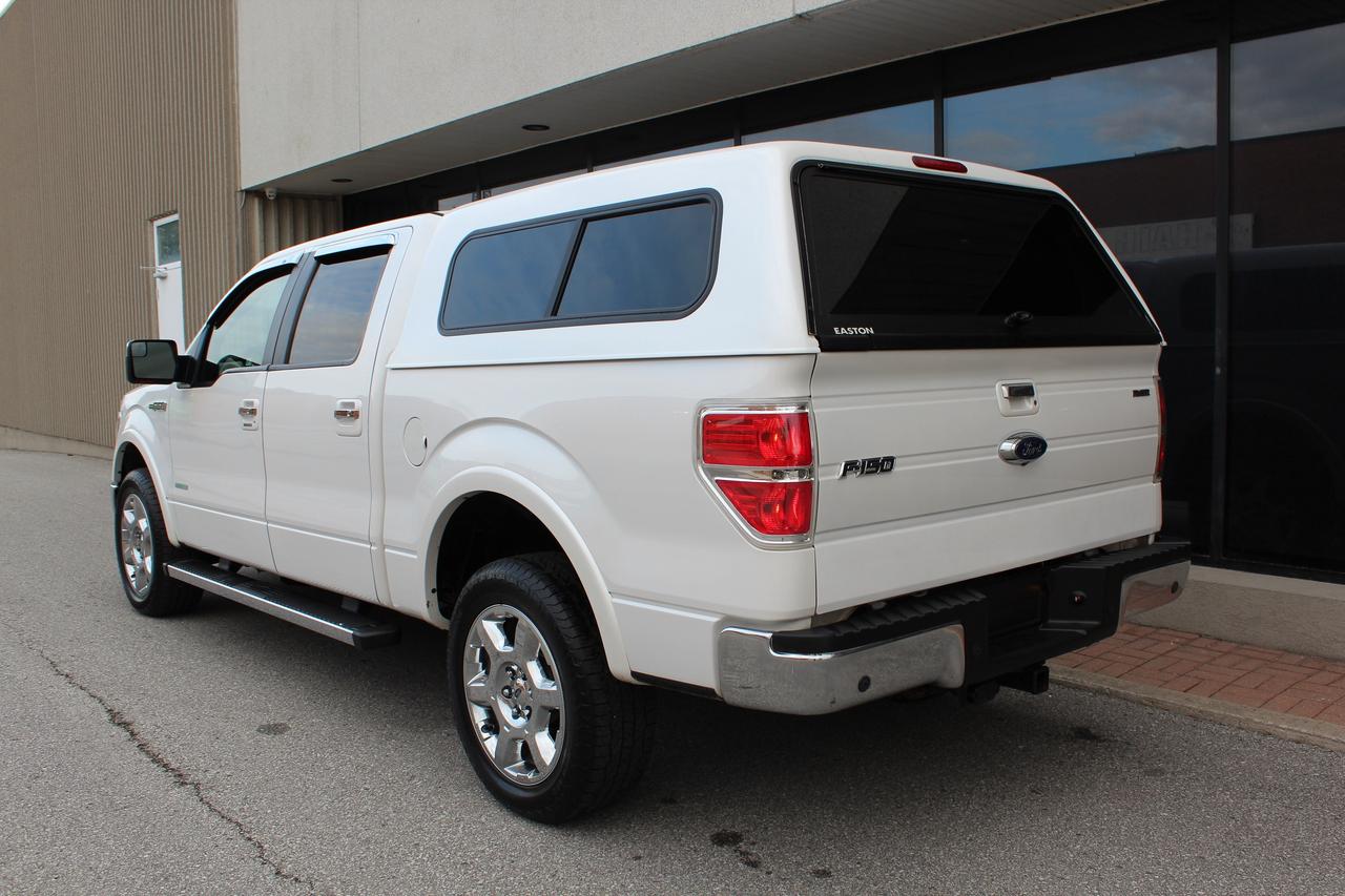 2014 Ford F-150 LARIAT - SUPERCREW - 4X4 - LEATHER Photo