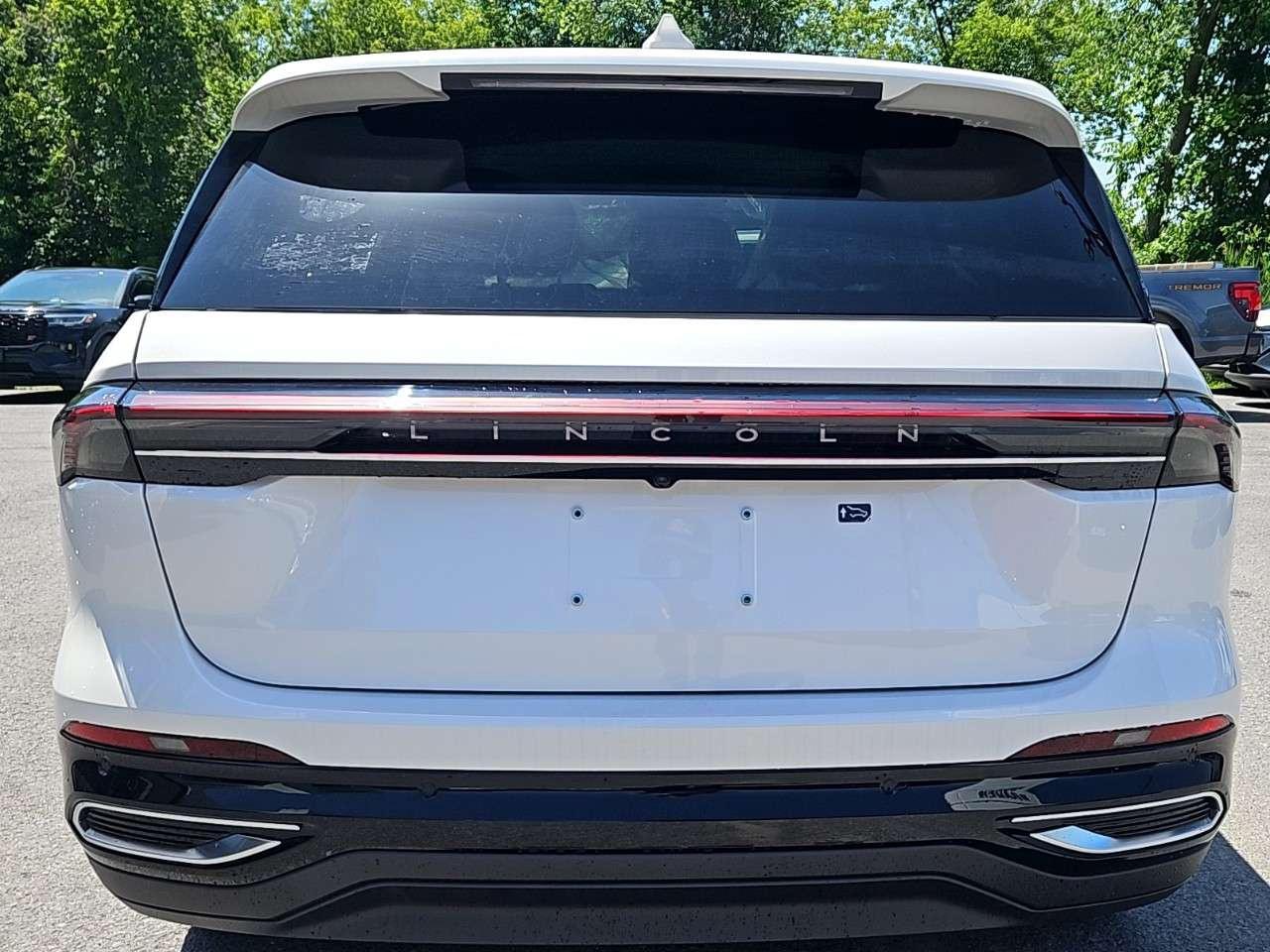 2026 Lincoln Nautilus Premiere Photo