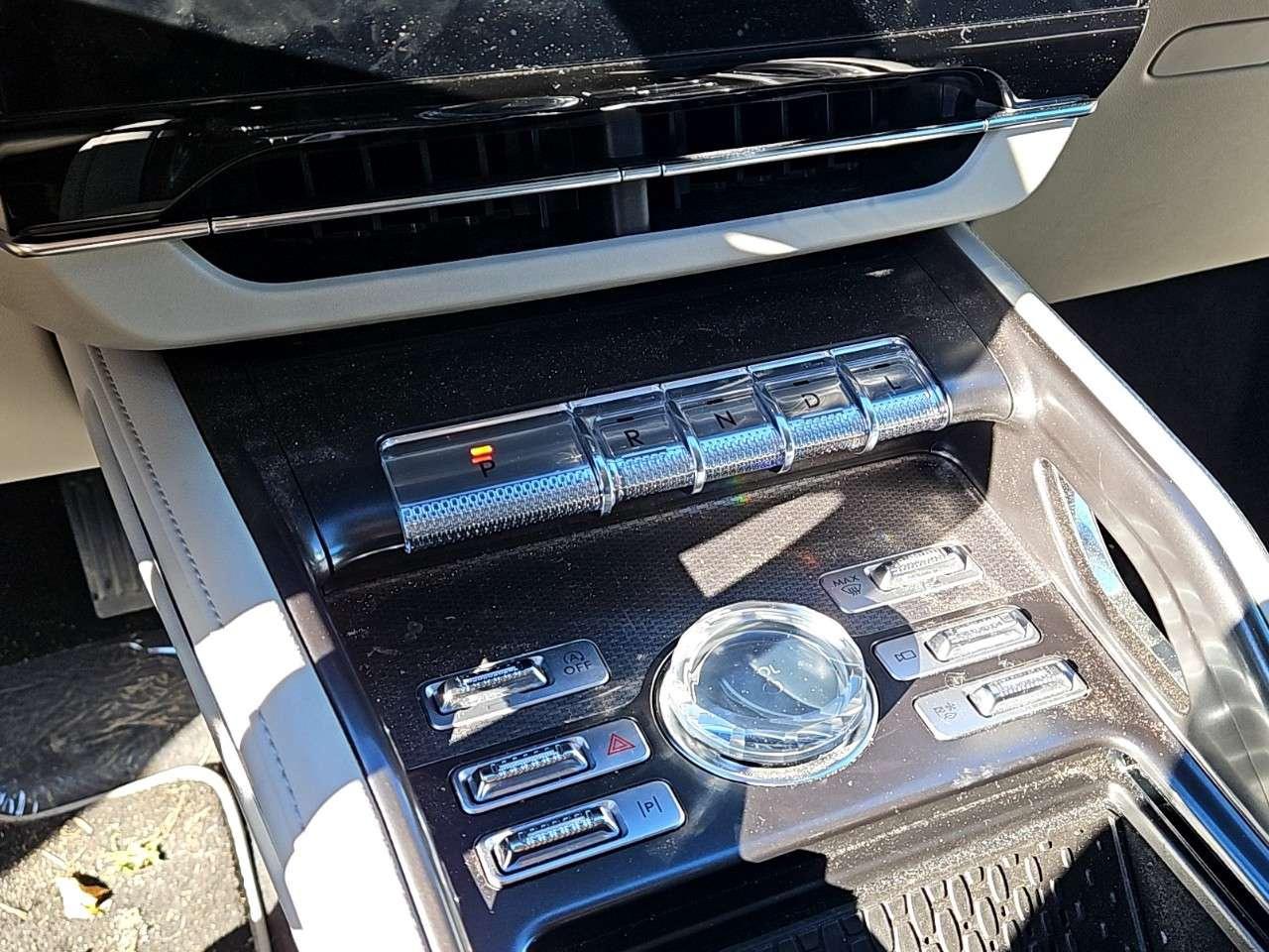 2026 Lincoln Nautilus Premiere Photo