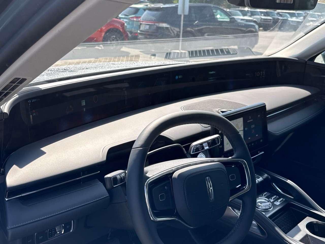 2026 Lincoln Nautilus Premiere AWD Photo