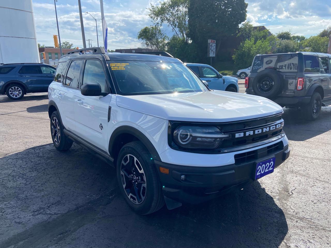 2022 Ford Bronco Sport OUTERBANKS 4X4 1.5 COPILOT360 ADPTV CRUISE LOW KMS Photo