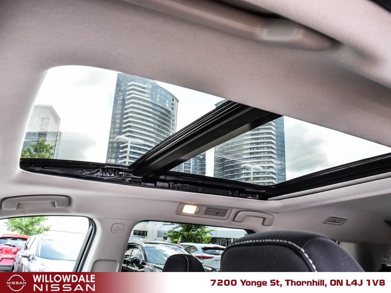 2022 Nissan Pathfinder SV 4dr 4x4 Photo