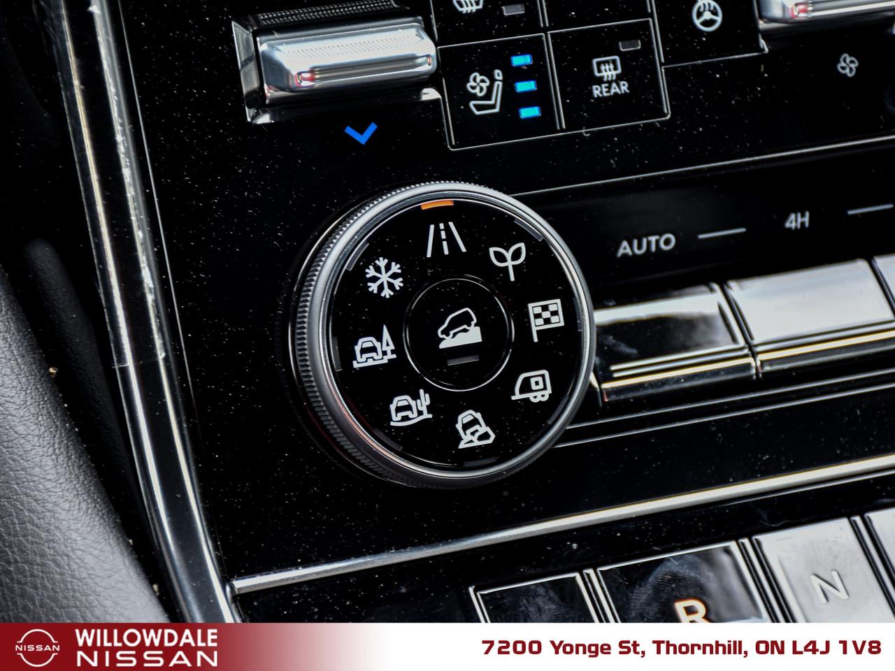2025 Nissan Armada PRO-4X 4dr 4x4 Photo
