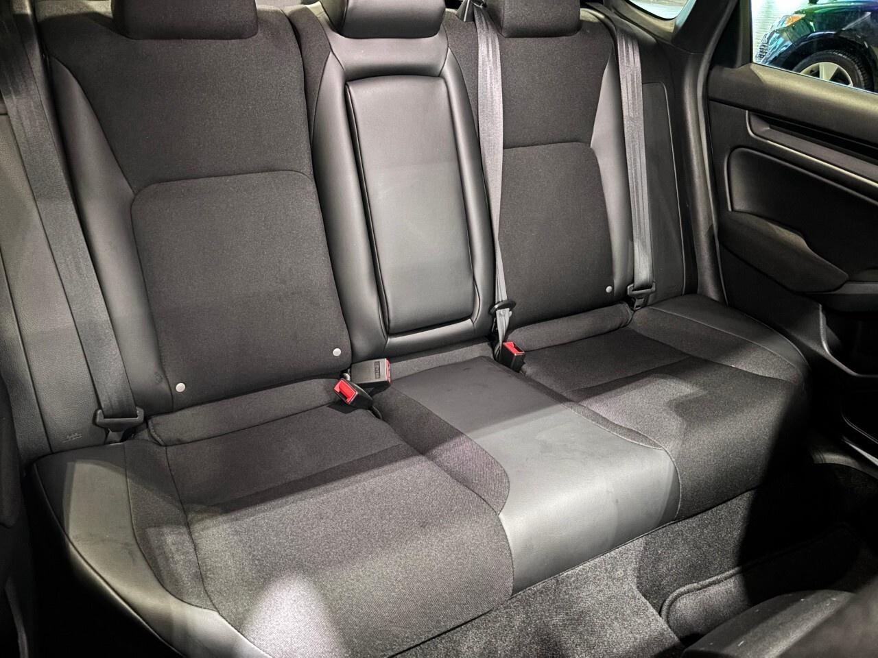 2024 Honda Civic Sedan FWD Photo