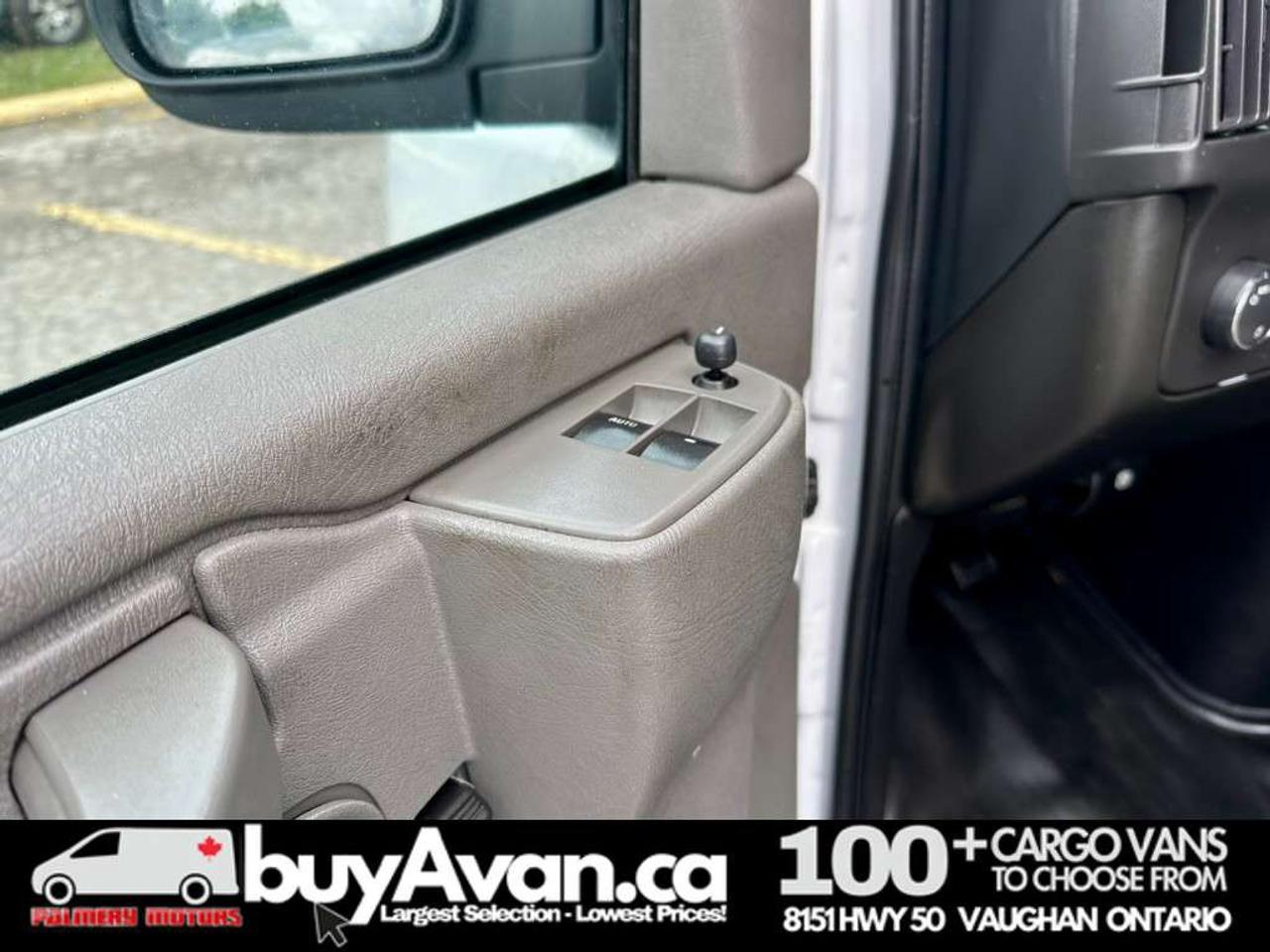 2023 Chevrolet Express 2500 2500 3dr Van 4.3L 6cyl Photo