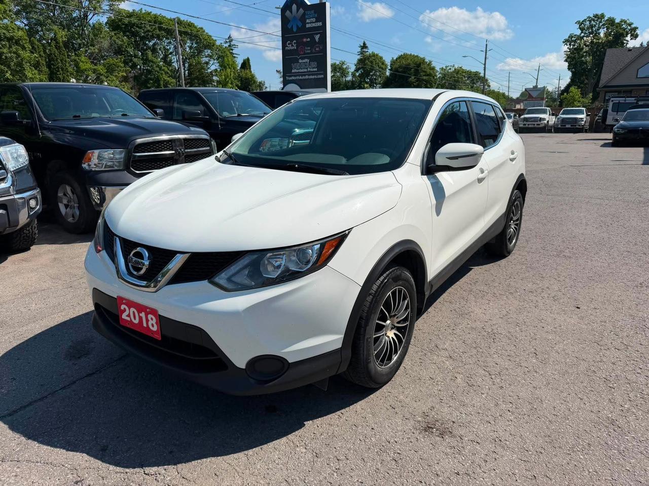 2018 Nissan Qashqai S Photo