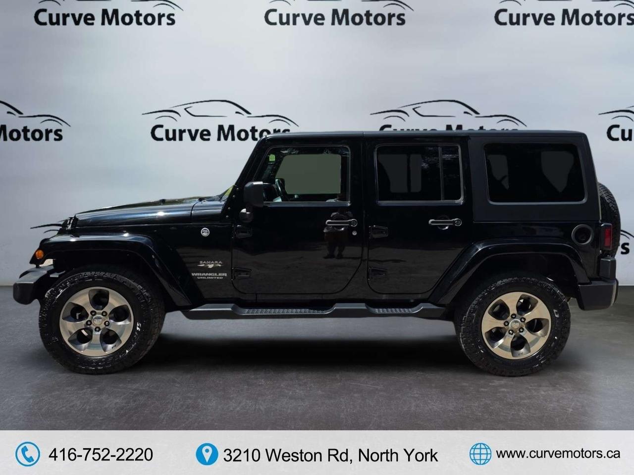 2017 Jeep Wrangler Sahara 4WD * 1 OWNER / LEATHER / NAVIGATION / LOW KM / HEATED SEATS Photo