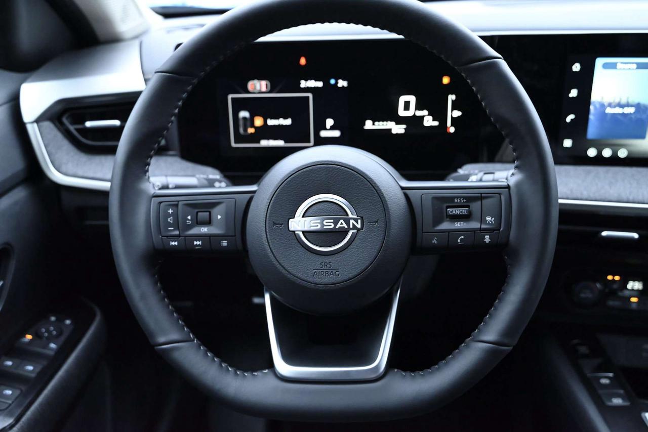 2025 Nissan Kicks SV AWD Photo