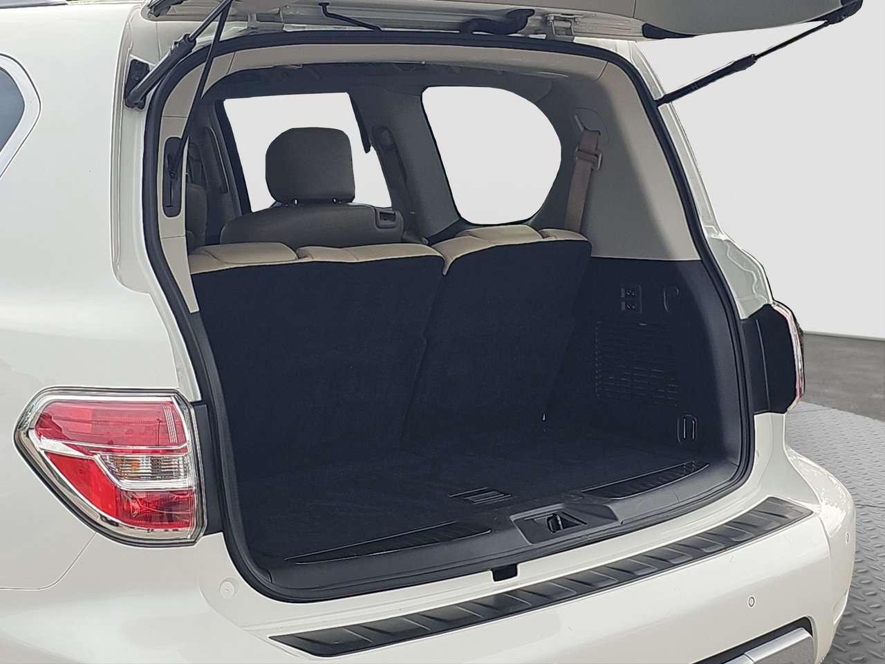 2017 Nissan Armada Platinum Edition Photo