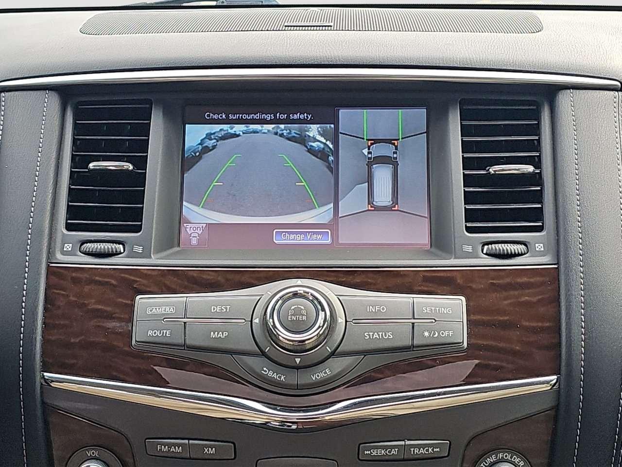2017 Nissan Armada Platinum Edition Photo