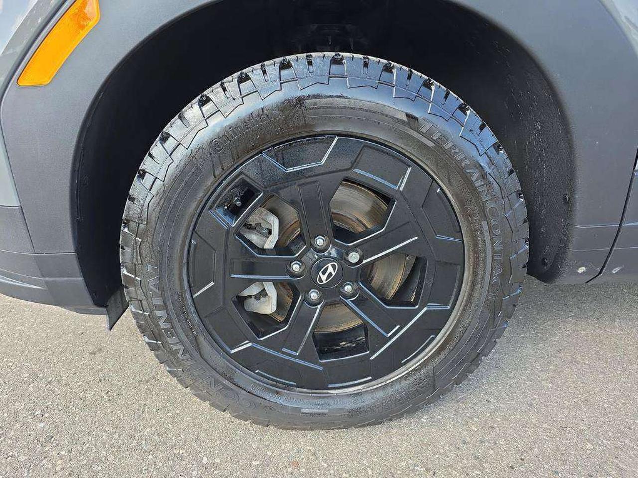 2024 Hyundai Santa Fe XRT   NO ACCIDENTS LEATHER A/T TIRES CARPLAY Photo