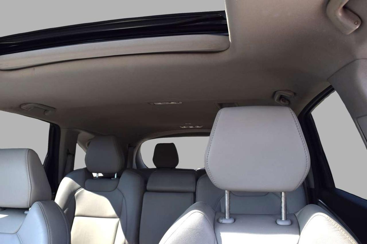 2016 Acura MDX SH-AWD NAV PKG Photo