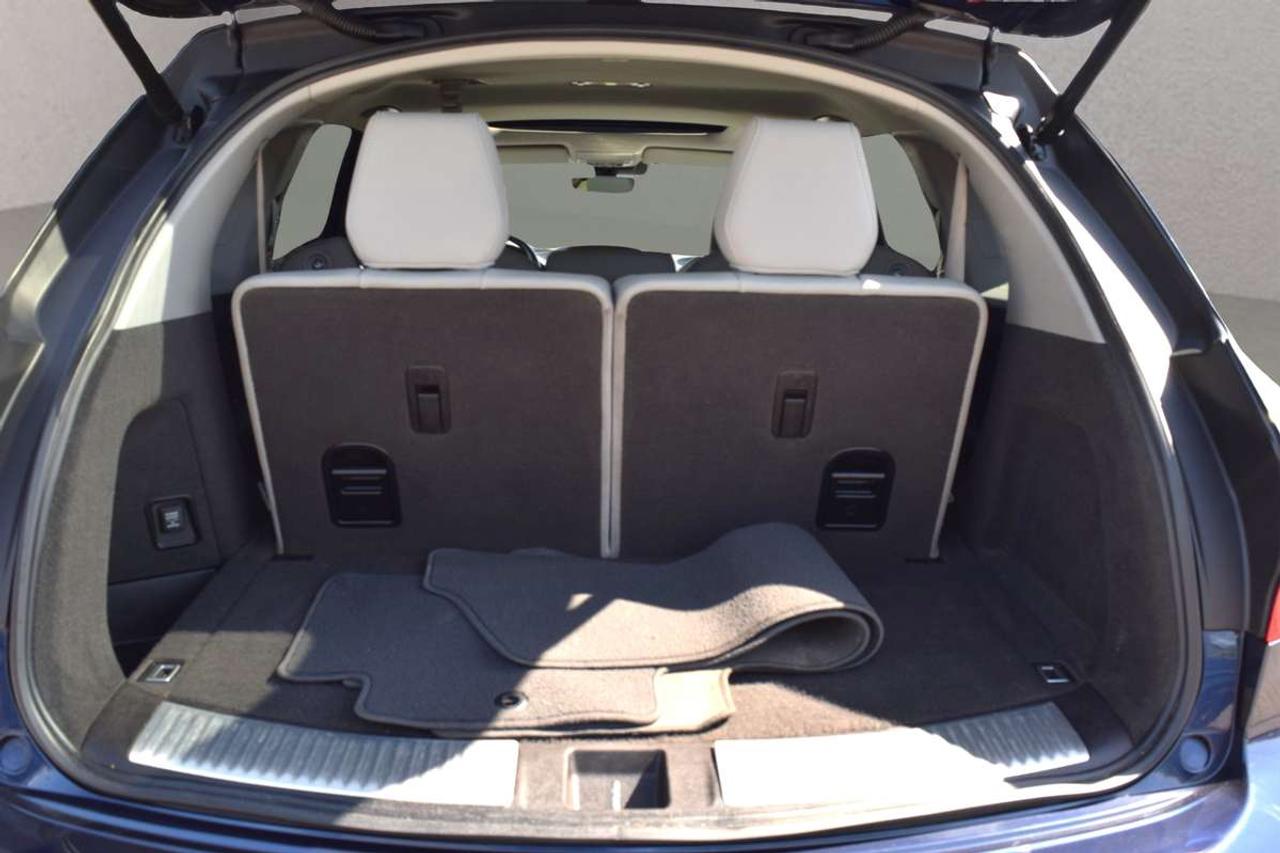 2016 Acura MDX SH-AWD NAV PKG Photo