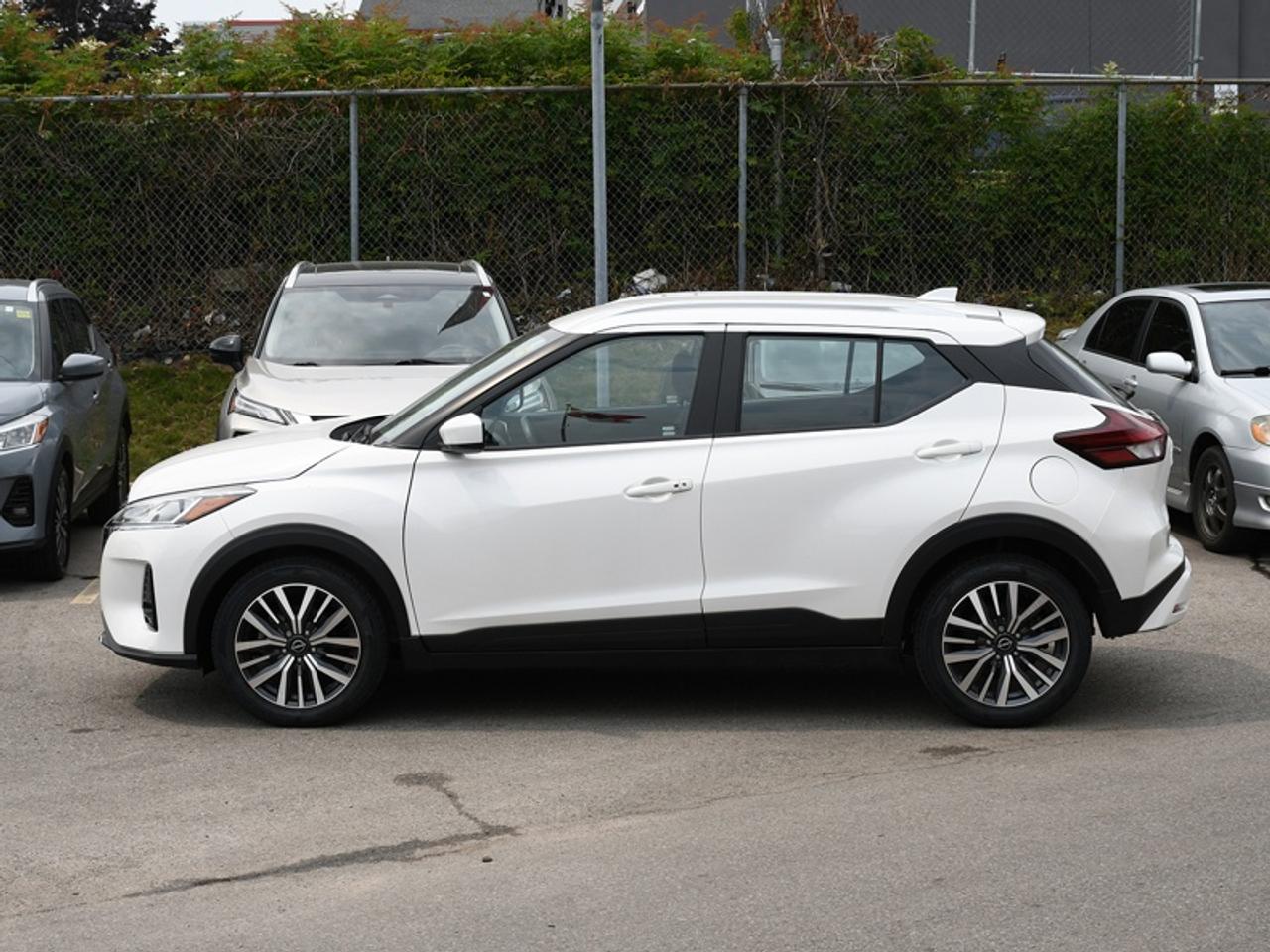 2024 Nissan Kicks SV   Push Start   Rear Camera   Alloys   CarPlay   Android Auto Photo