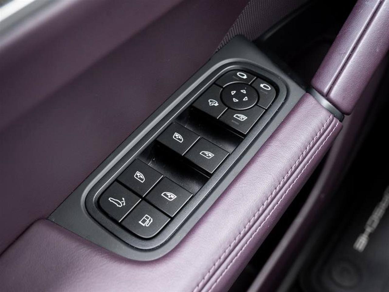 2025 Porsche Cayenne Turbo E-Hybrid AWD Existing Warranty Valid Until D Photo