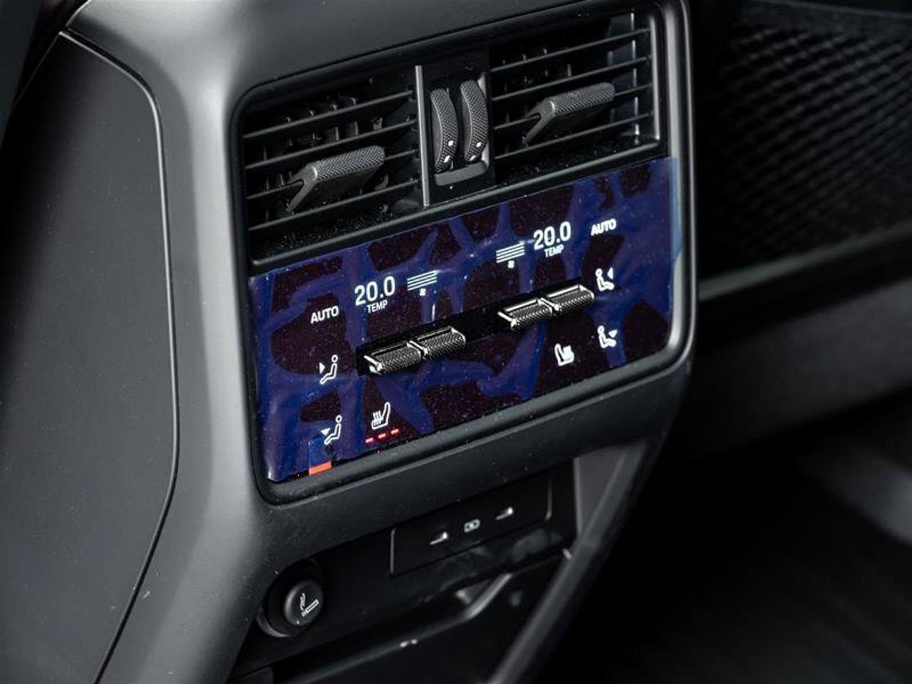 2025 Porsche Cayenne Turbo E-Hybrid AWD Existing Warranty Valid Until D Photo