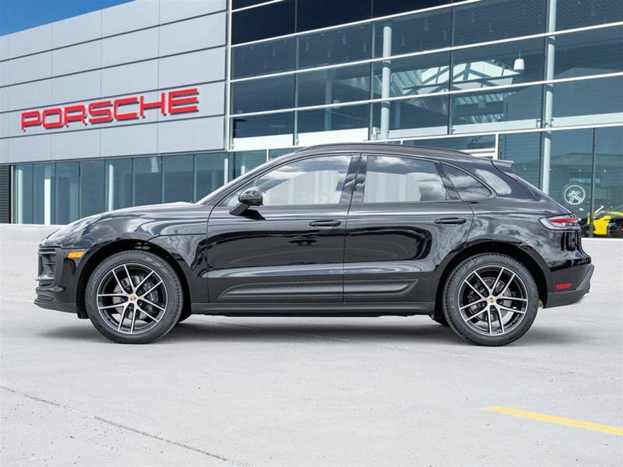 2025 Porsche Macan AWD Premium Pkg Plus Sport Chrono Pkg 20 Macan S W Photo2