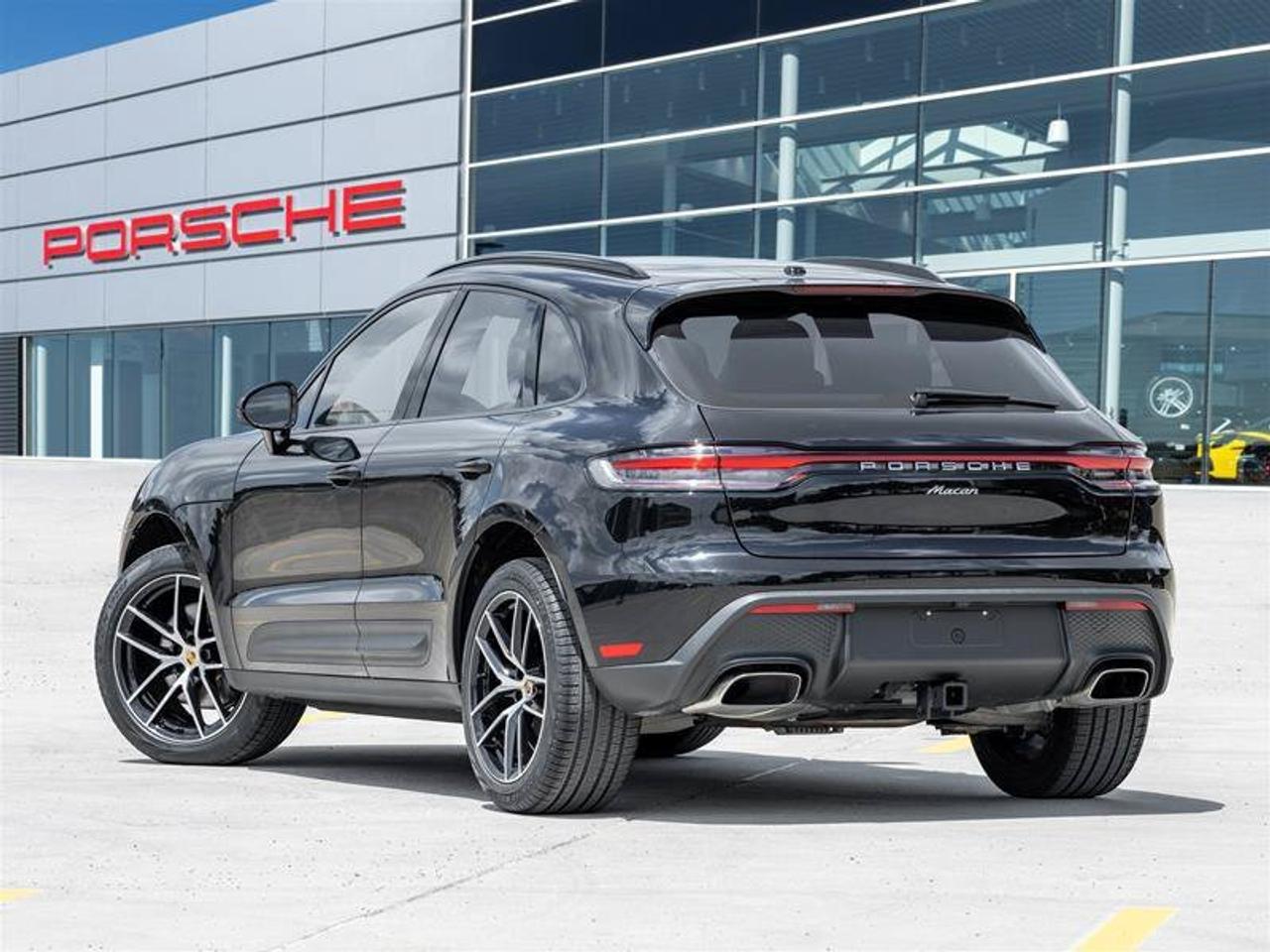 2025 Porsche Macan AWD Premium Pkg Plus Sport Chrono Pkg 20 Macan S W Photo