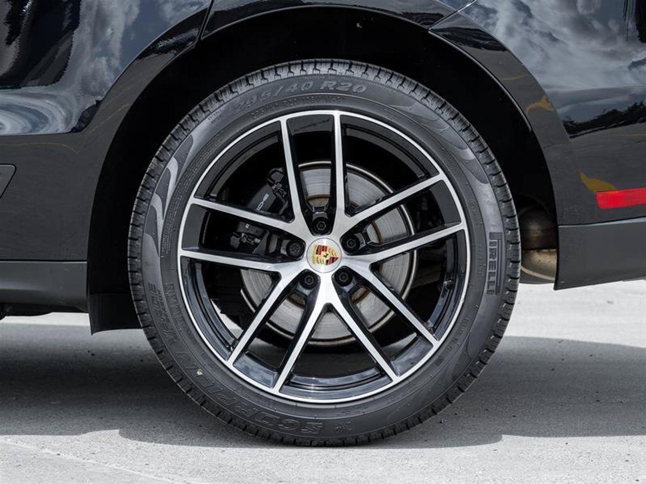 2025 Porsche Macan AWD Premium Pkg Plus Sport Chrono Pkg 20 Macan S W Photo