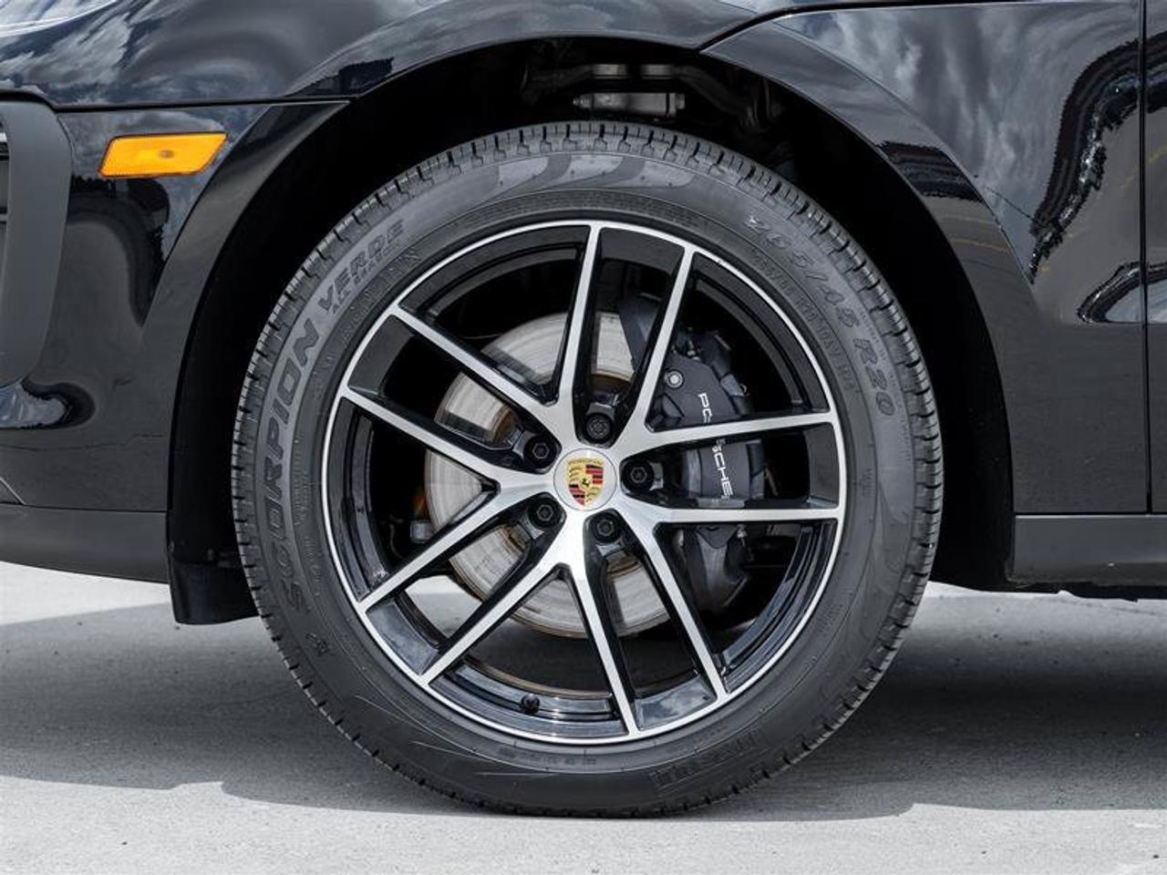 2025 Porsche Macan AWD Premium Pkg Plus Sport Chrono Pkg 20 Macan S W Photo