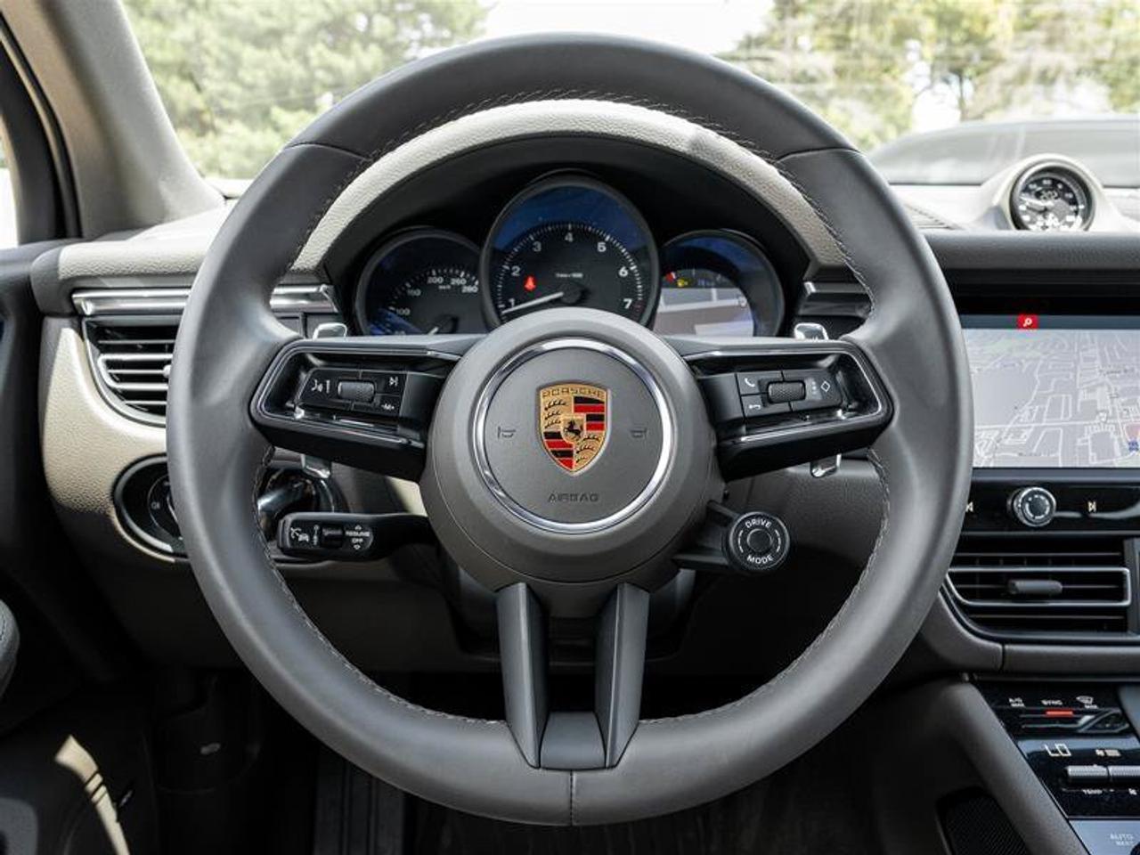 2025 Porsche Macan AWD Premium Pkg Plus Sport Chrono Pkg 20 Macan S W Photo