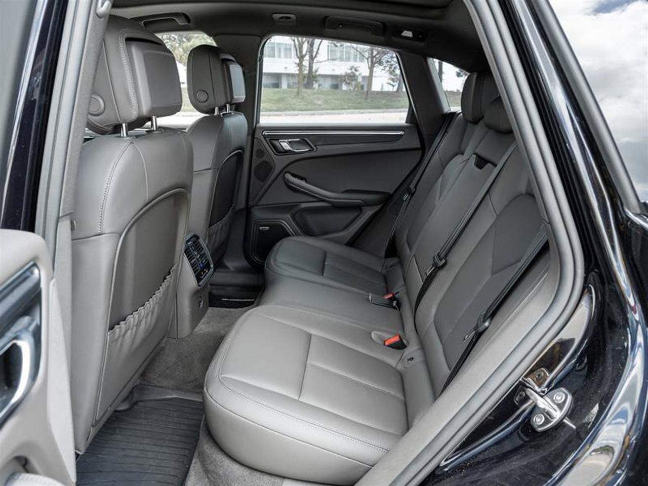 2025 Porsche Macan AWD Premium Pkg Plus Sport Chrono Pkg 20 Macan S W Photo