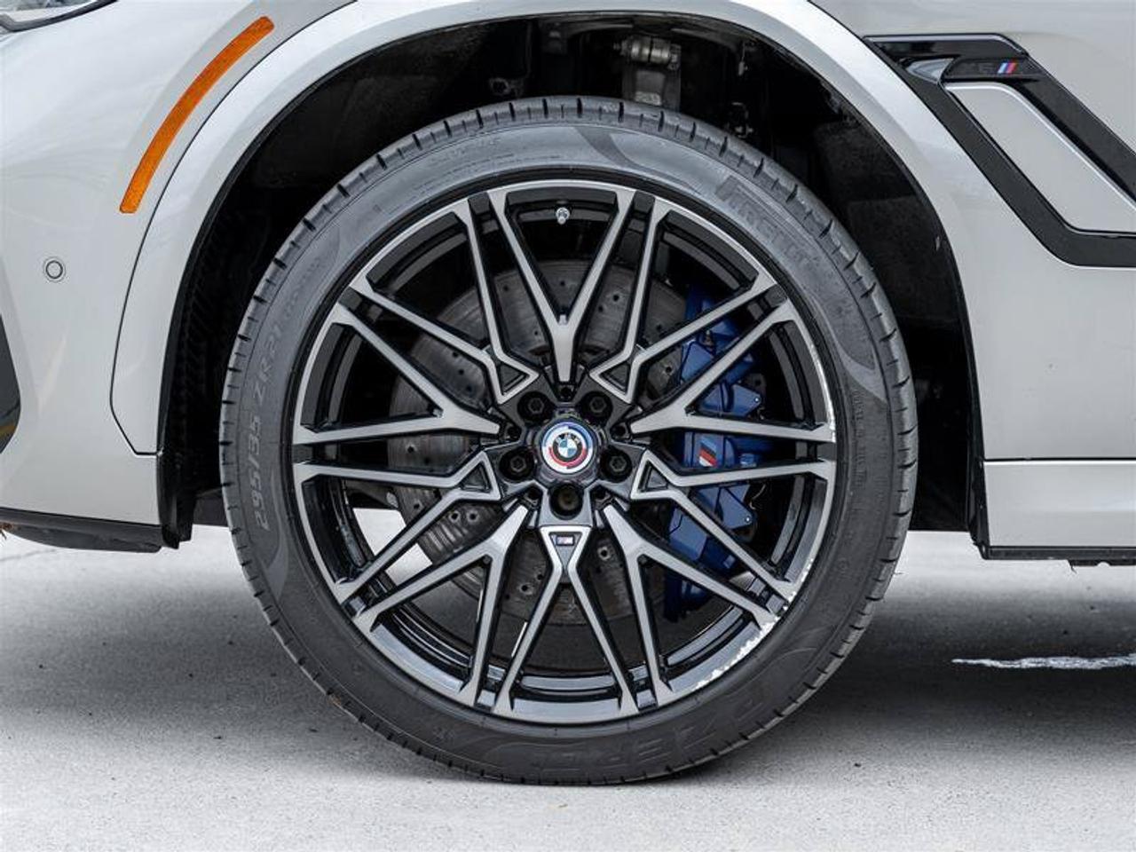 2023 BMW X6 M Competition Premium Pkg M Enhanced Pkg Connected P Photo
