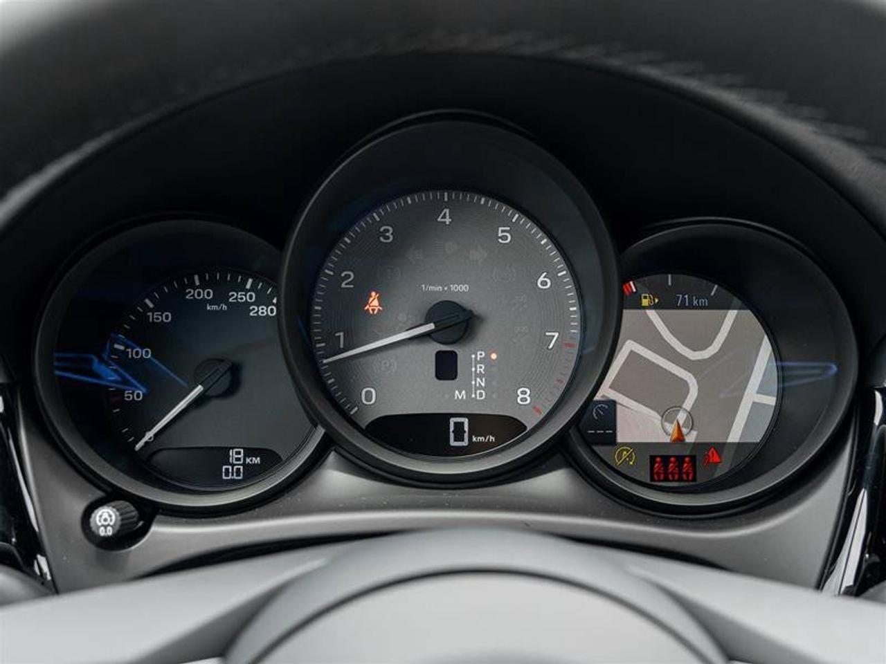 2026 Porsche Macan S AWD Premium Pkg Plus 21 RS Spyder Design Wheels Photo