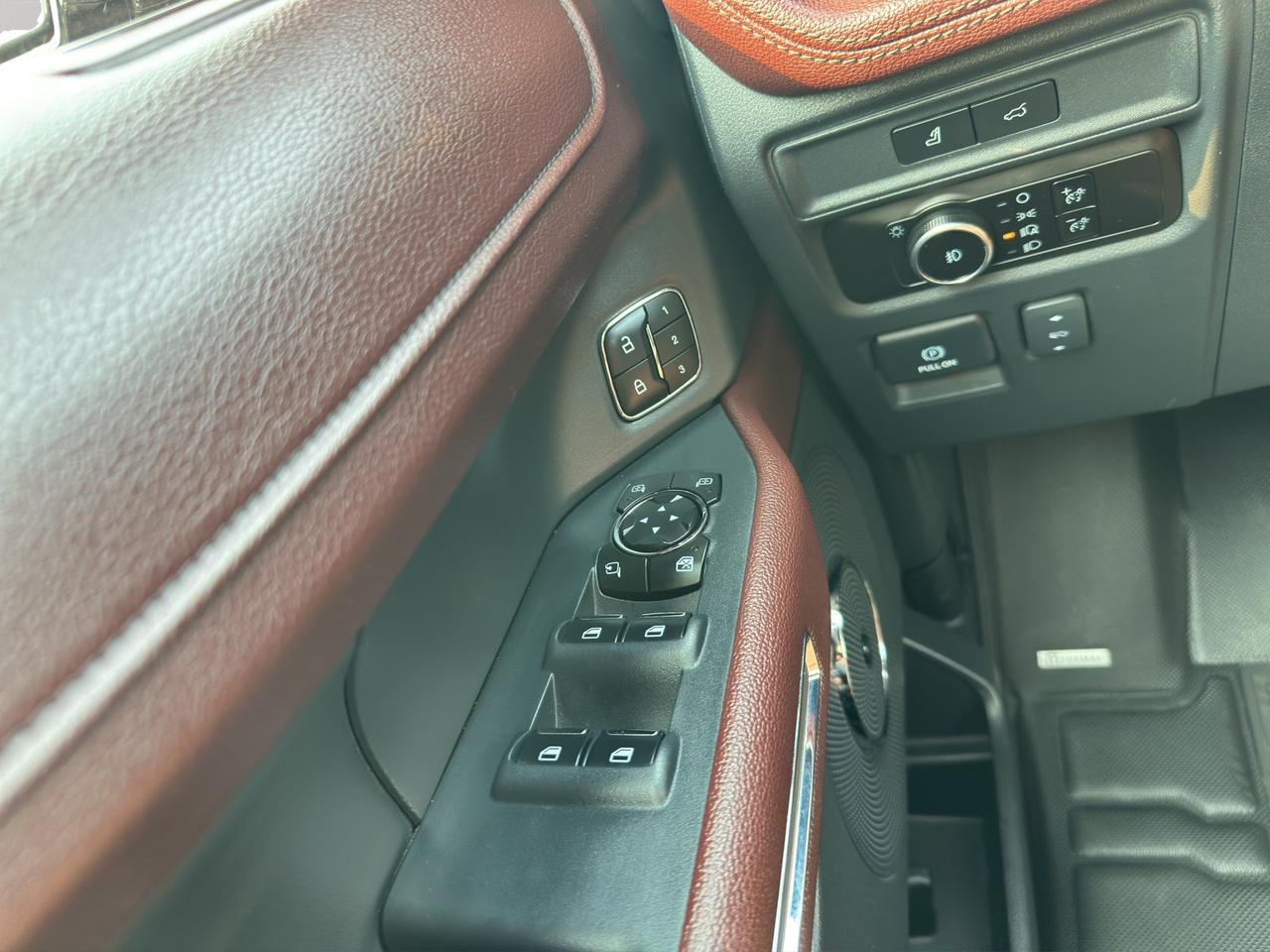 2023 Ford Expedition Limited Max | Panoramic Sunroof | Intelligent Adaptive Cruise Control with lane centering | Photo