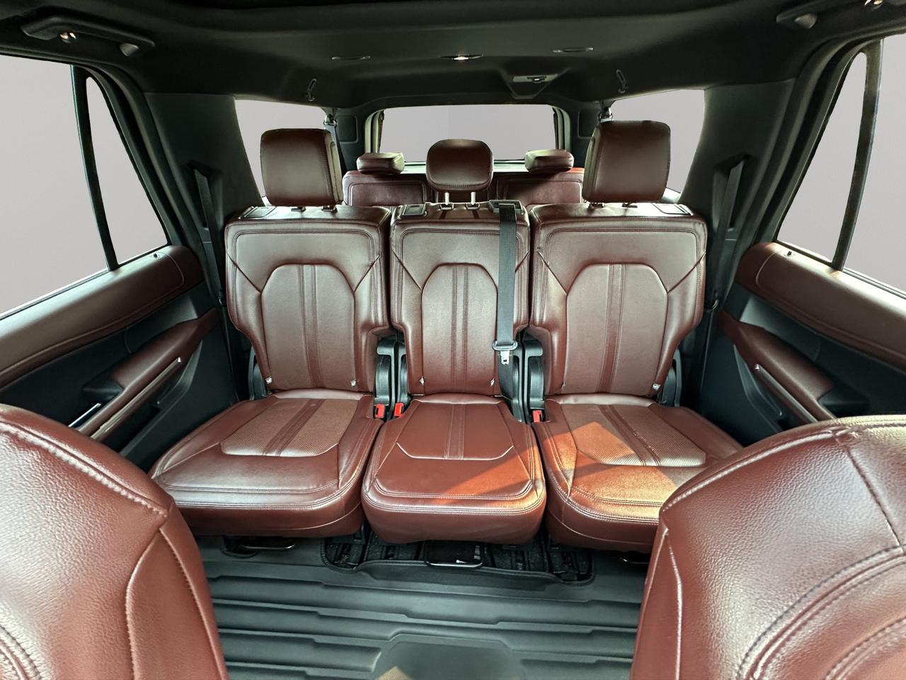 2023 Ford Expedition Limited Max | Panoramic Sunroof | Intelligent Adaptive Cruise Control with lane centering | Photo
