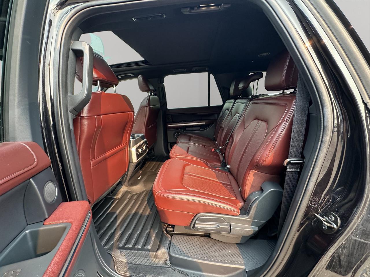 2023 Ford Expedition Limited Max | Panoramic Sunroof | Intelligent Adaptive Cruise Control with lane centering | Photo