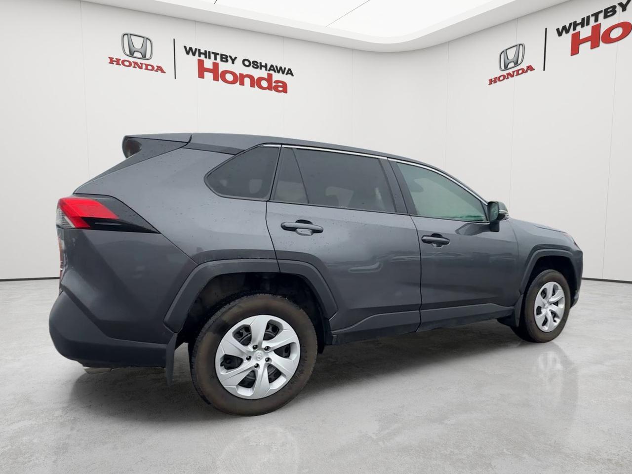 2025 Toyota RAV4 LE AWD Photo