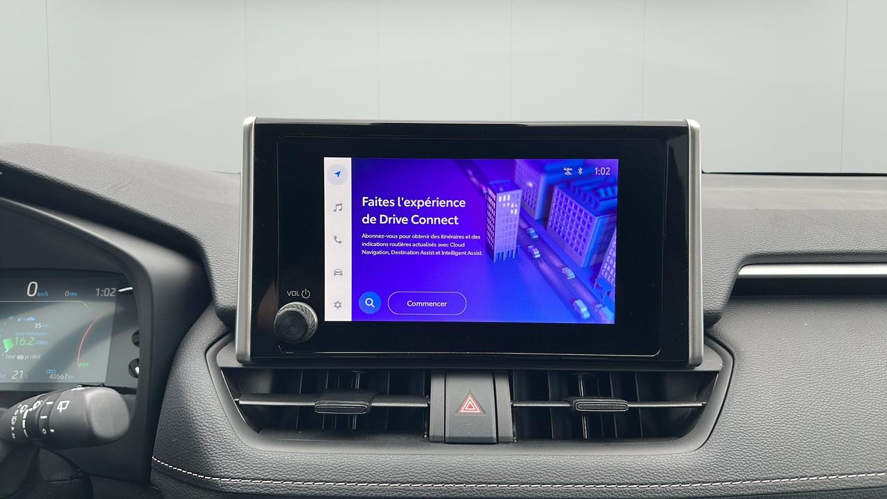2025 Toyota RAV4 LE AWD Photo
