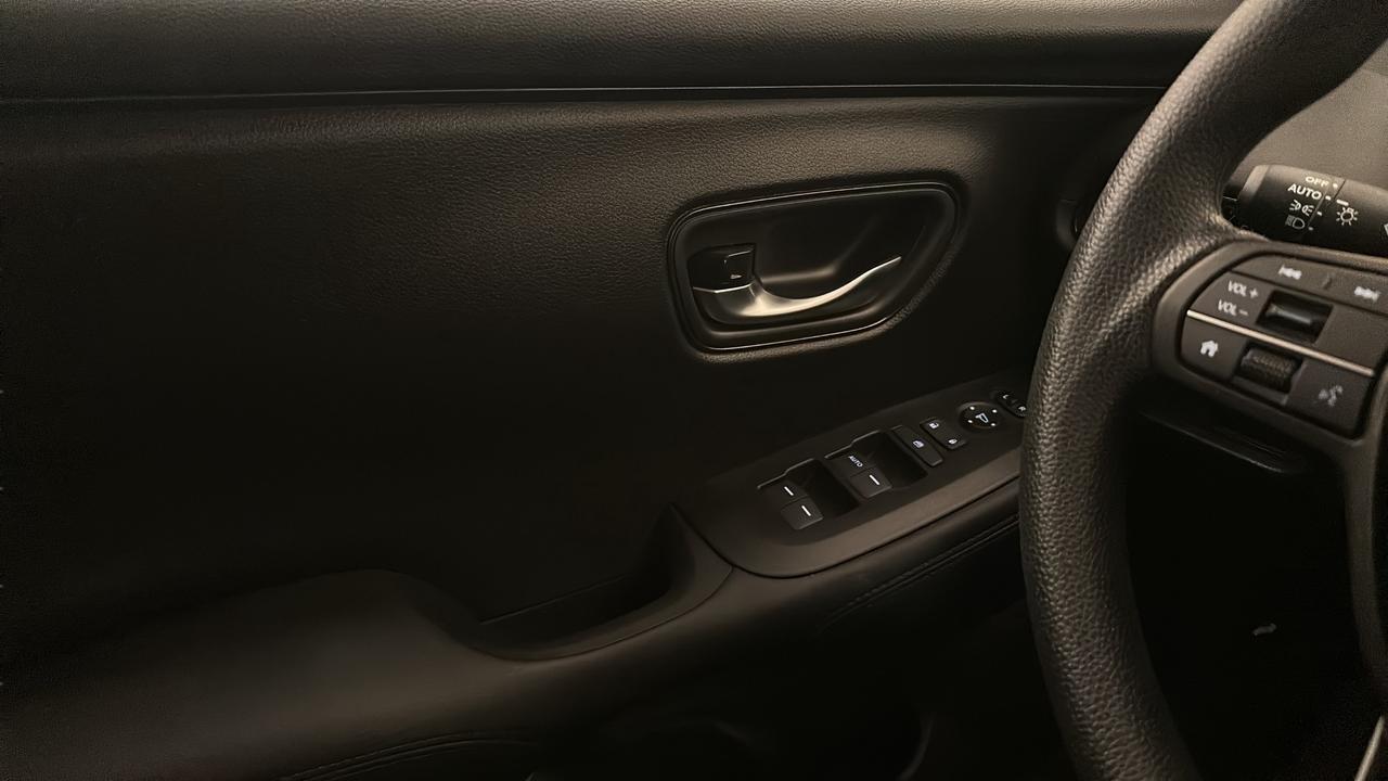 2026 Honda HR-V Lx Awd Cvt Photo
