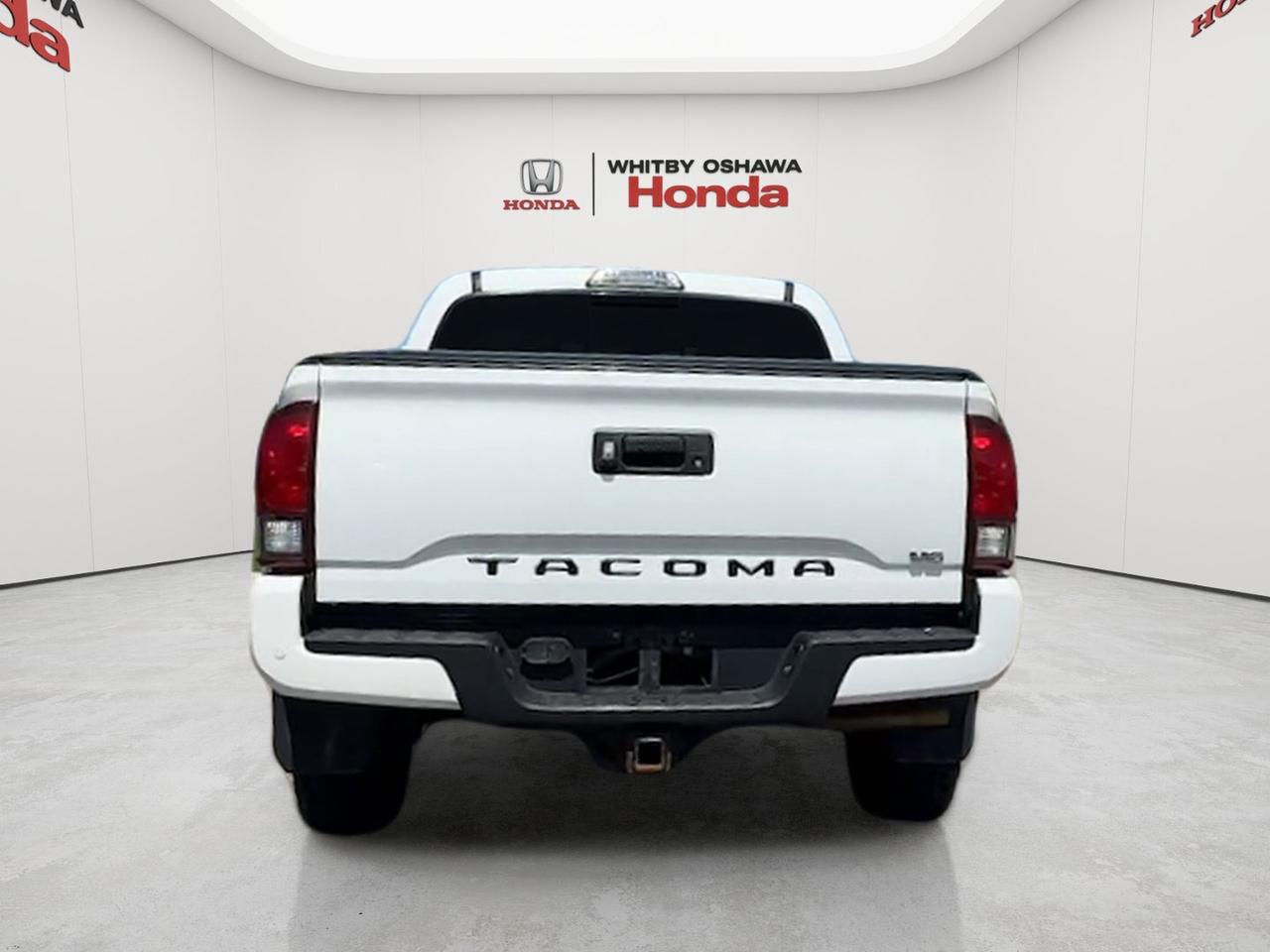 2018 Toyota Tacoma V6 Photo