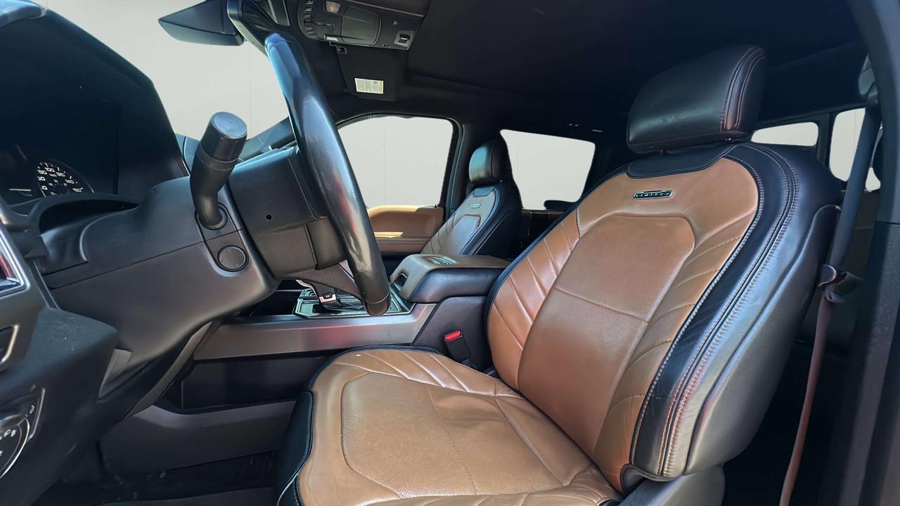 2017 Ford F-150 Limited  Photo