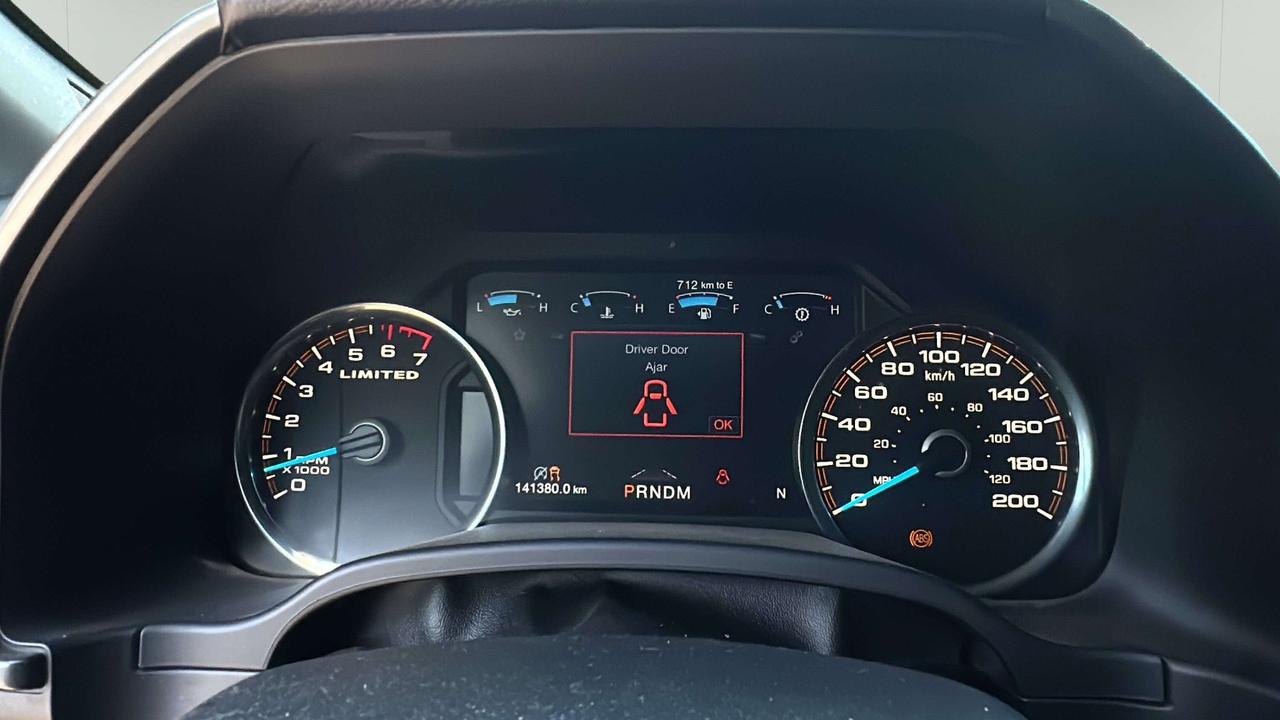 2017 Ford F-150 Limited  Photo