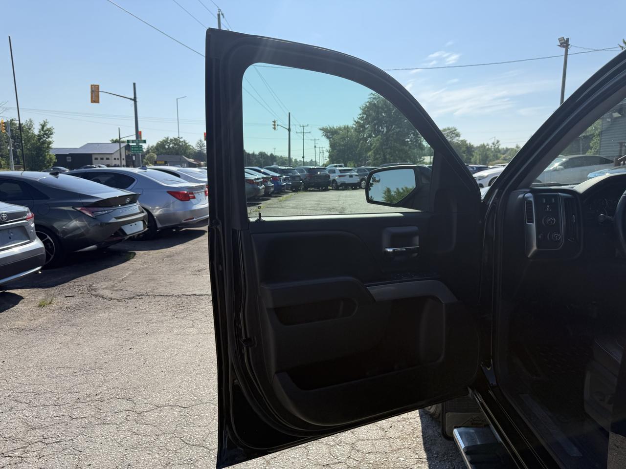 2016 Chevrolet Silverado 1500 LT w/2LT CREW CAB LEATHER 4X4 Photo