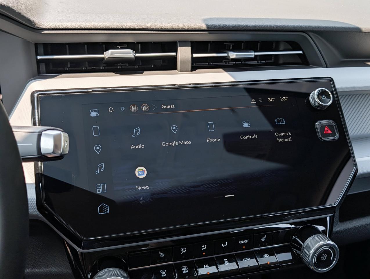 2027 Chevrolet Bolt LT Photo