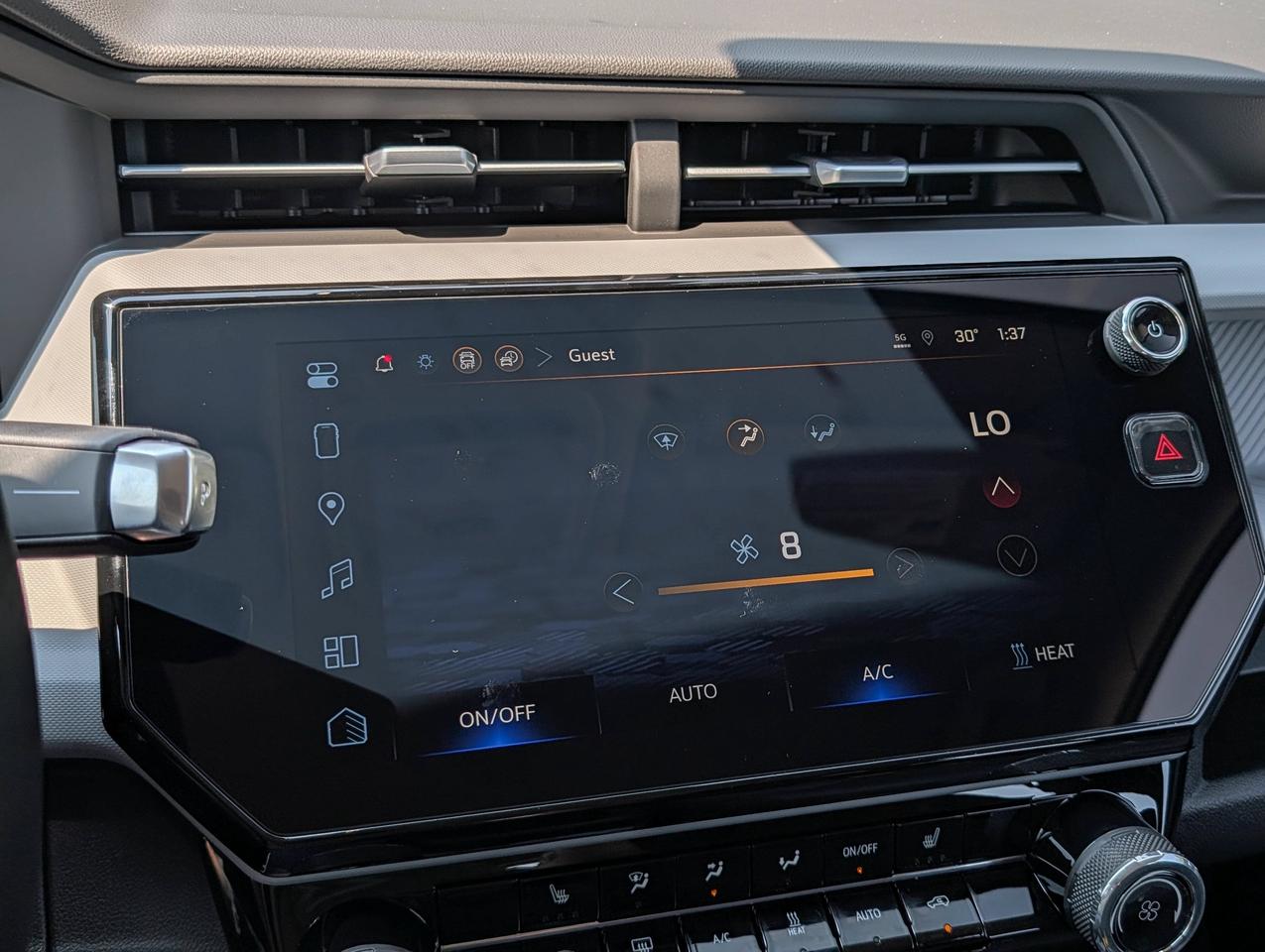 2027 Chevrolet Bolt LT Photo
