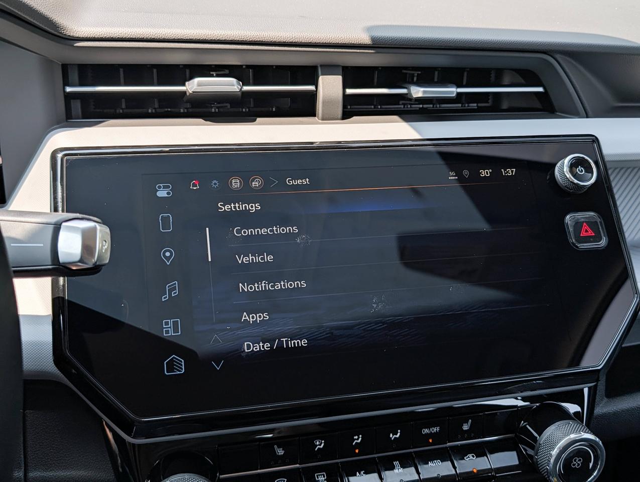 2027 Chevrolet Bolt LT Photo